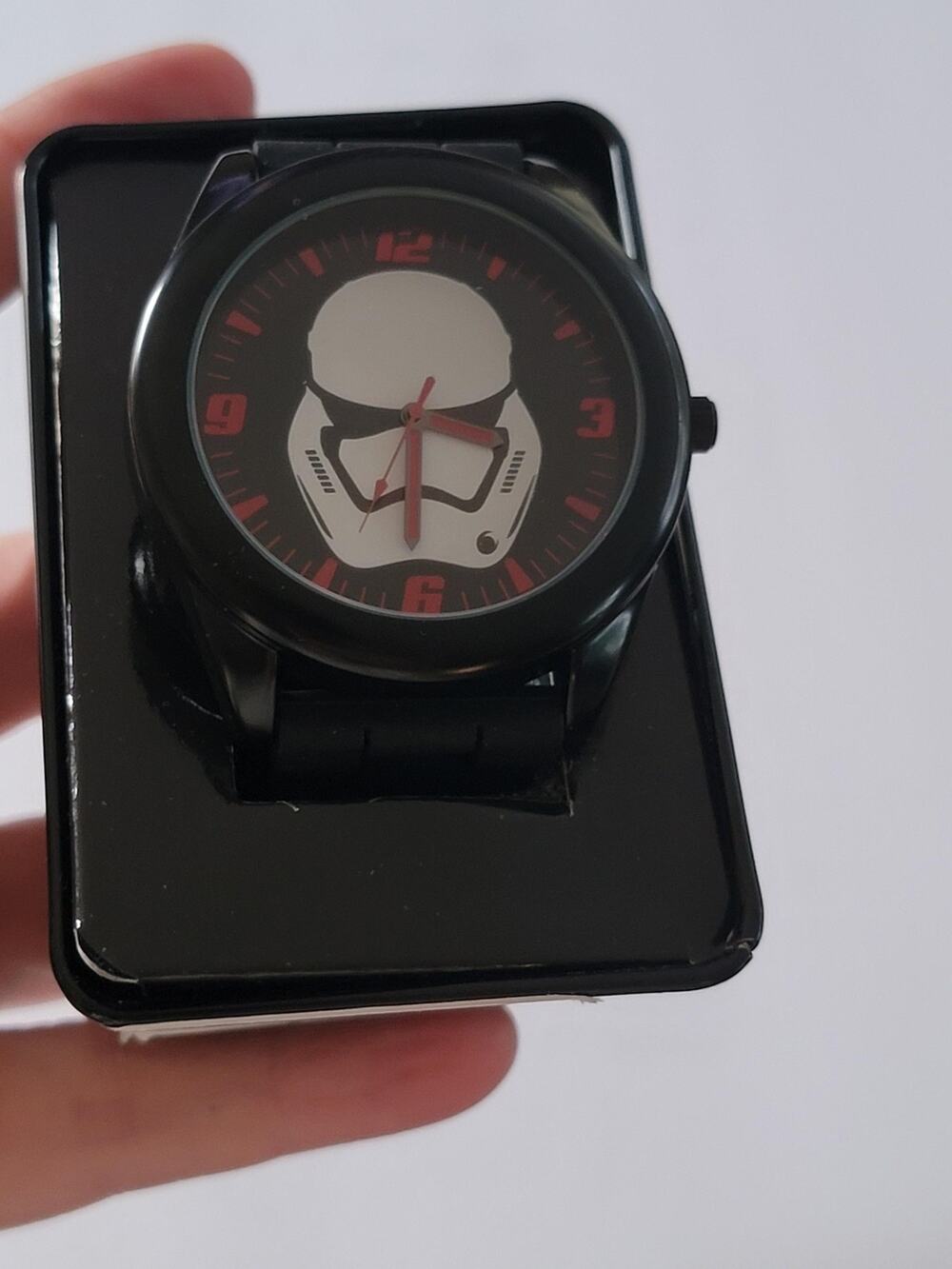 Star Wars Mens Watch Black Dial Black Case Stormtrooper Plastic Bracelet Analog